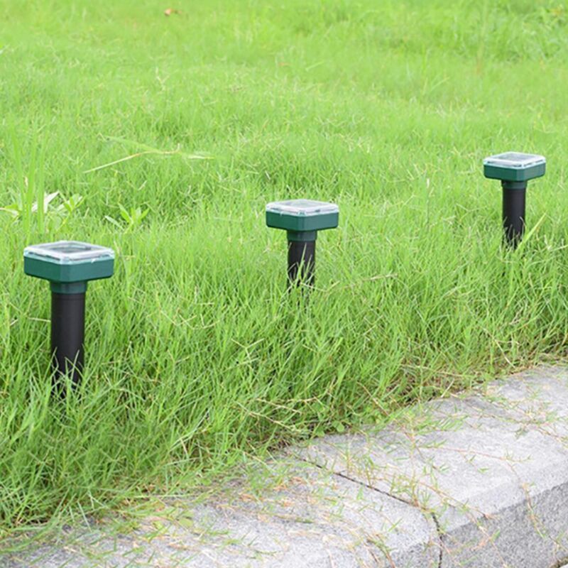 Solar device against rodents, reptiles, and pests – 2 pieces – SolarPestDevice » Murzl solar-device-against-rodents-reptiles-and-pests-